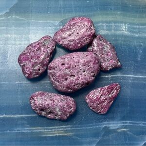6 Raw Ruby Chips
